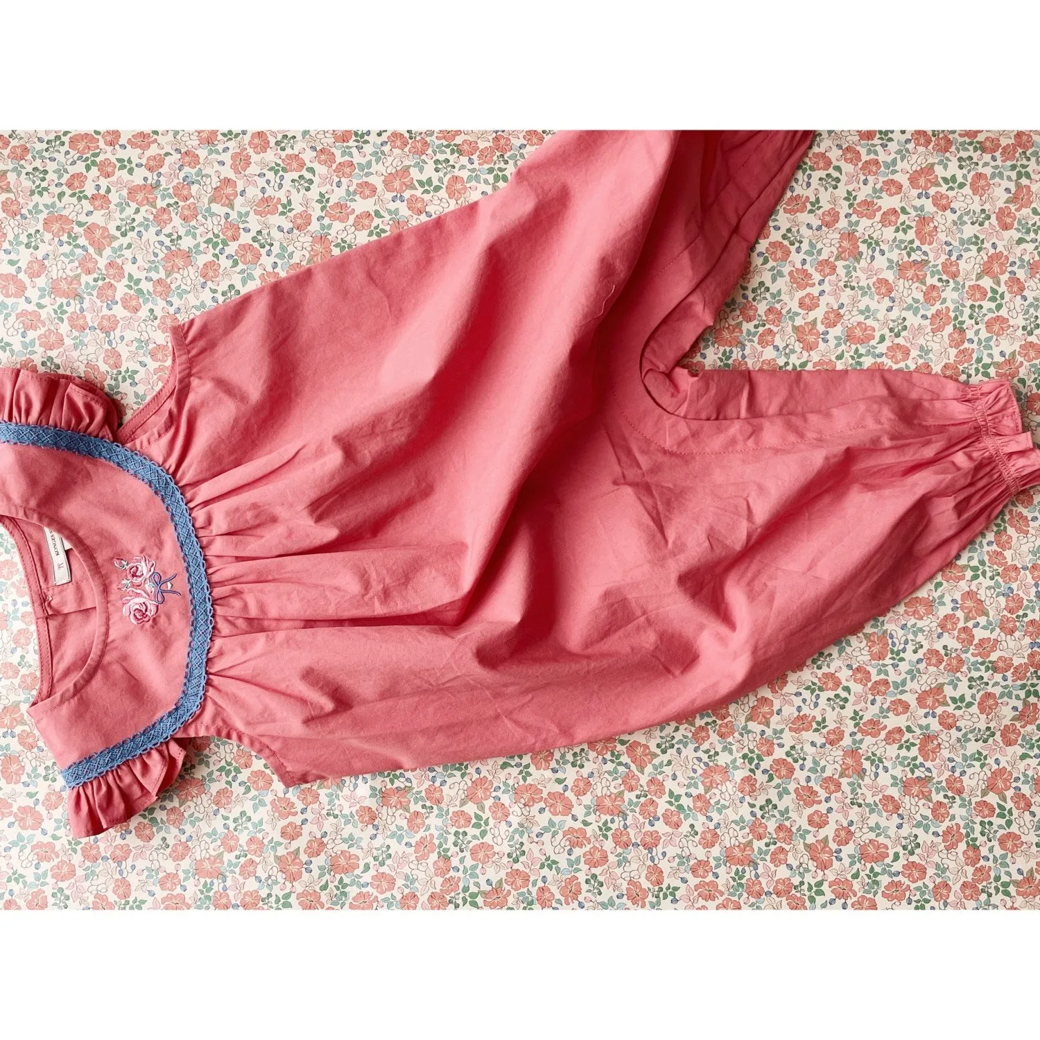 Konges Sløjd Strawberry Ice Nella Romper GOTS