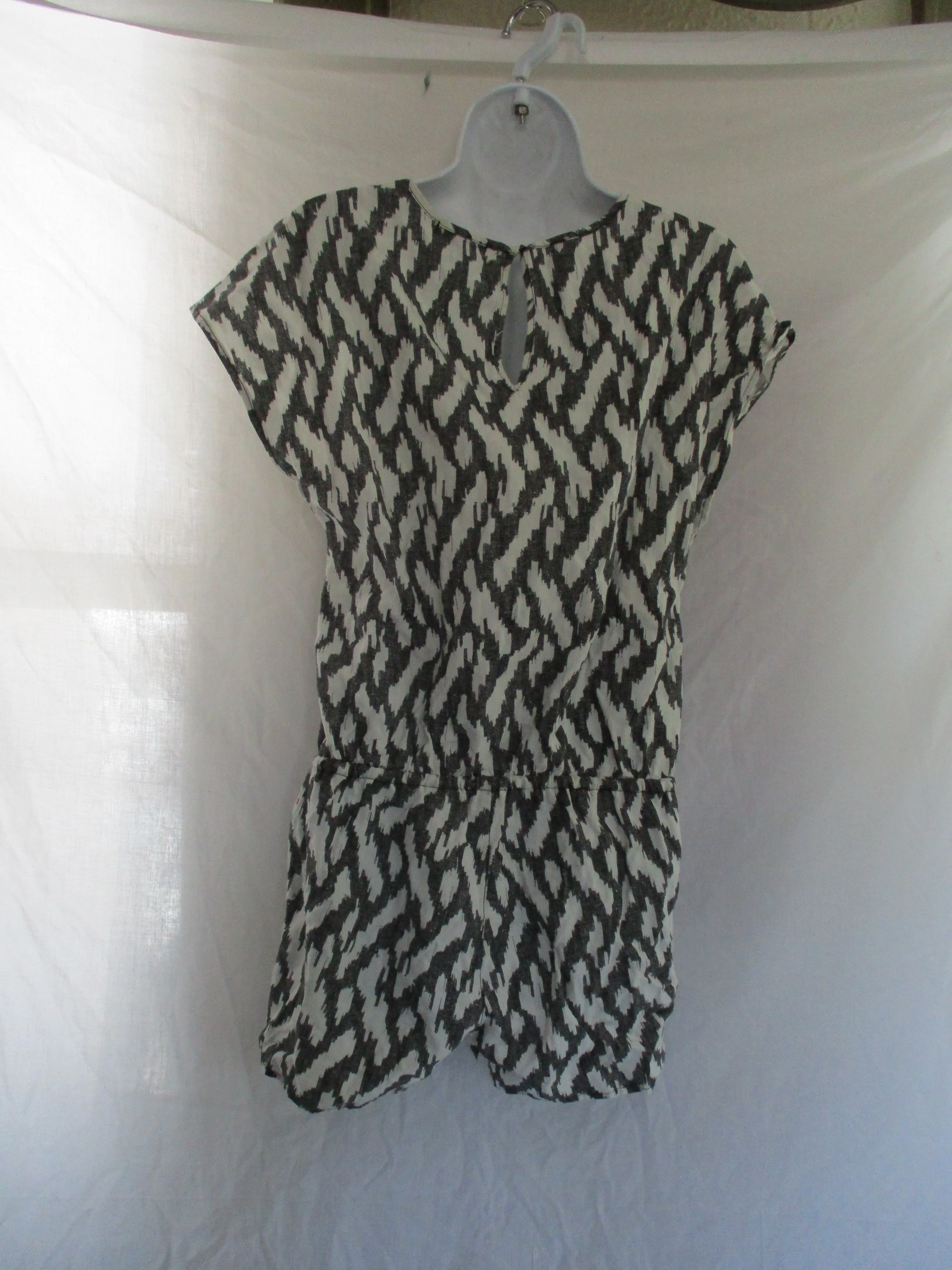 NWT NEW J. CREW Romper Short Set Cute XXS One Piece WHITE BLACK ZIGZAG