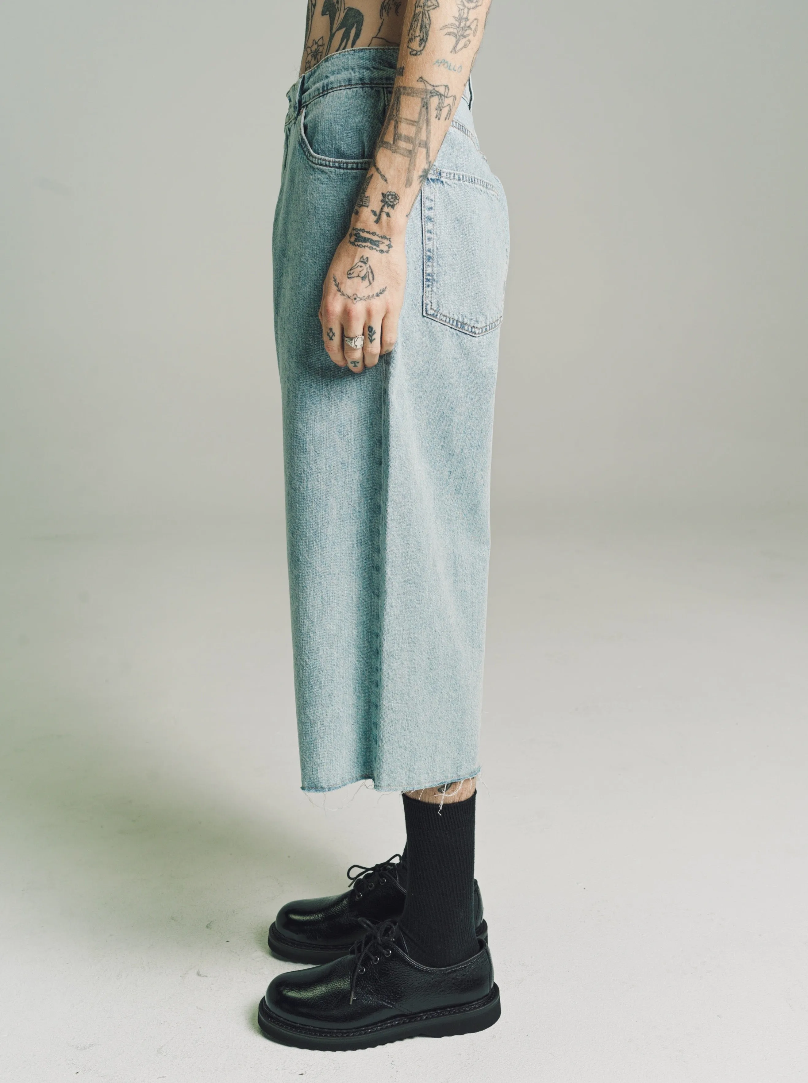 Rider Wash Denim Capri Cut
