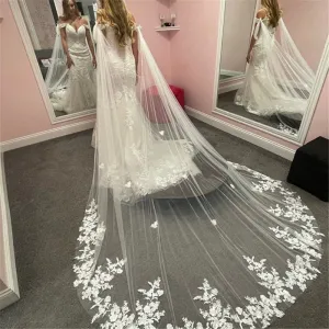 White Ivory Wedding Lace Bridal Shoulder Veil Cathedral Tulle Long Cape